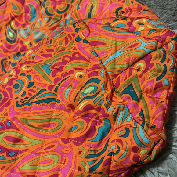 Like New Quilted Zip Top Tote-Vibrant Paisley Print-Shoulder Straps - Picture 9 of 16